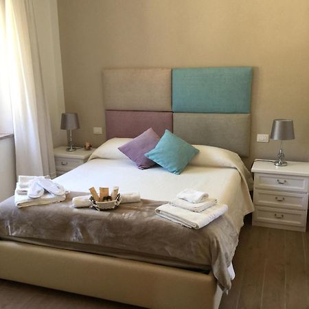 Il Giardino Di Daniela Apartments San Teodoro  Eksteriør bilde